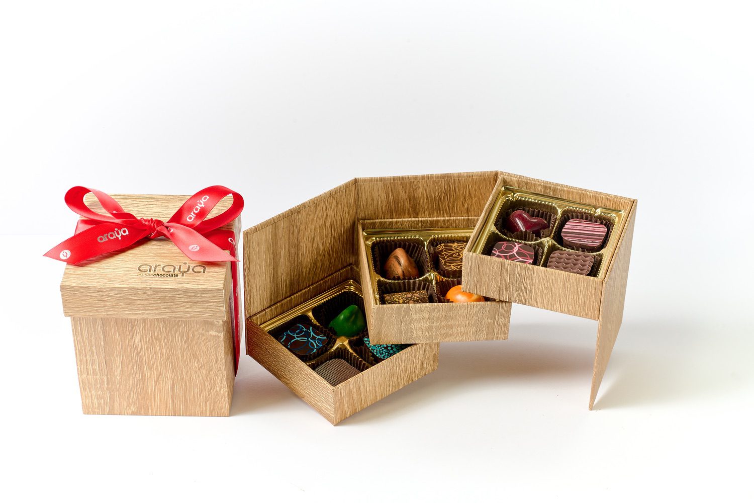 Chocolate Gift Boxes | Milk & Dark Chocolate Gifts | Harbor Sweets